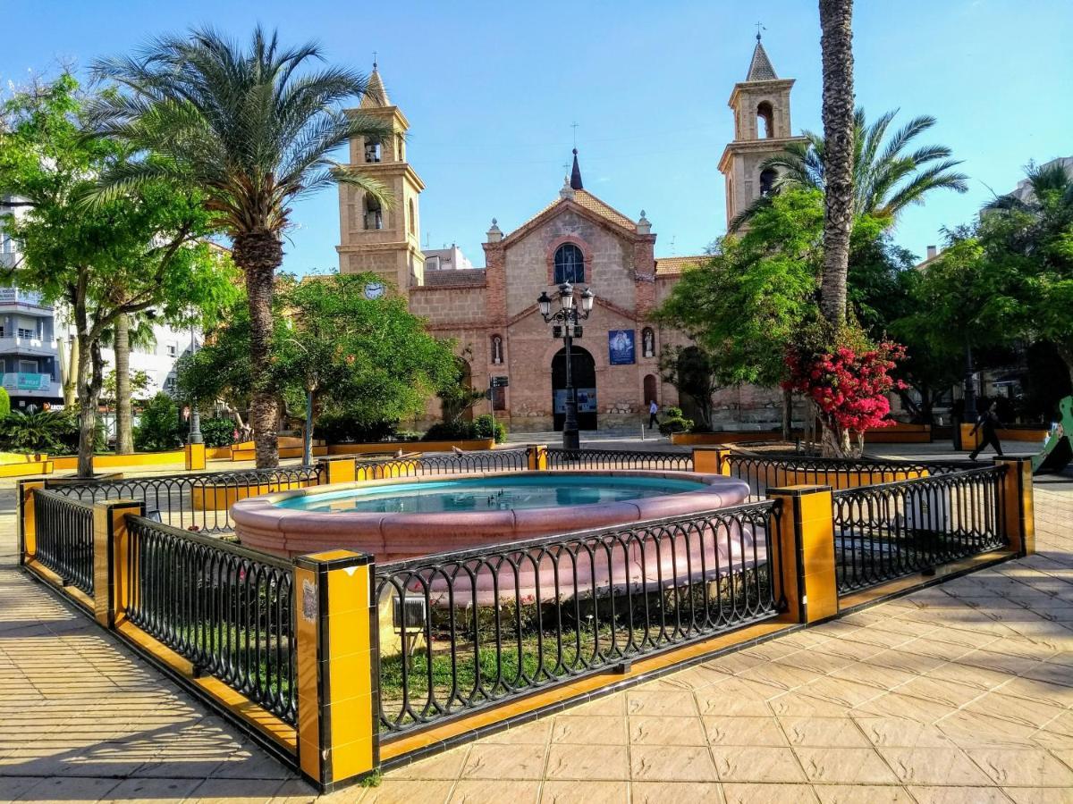 Apartament Goleta Torrevieja Ngoại thất bức ảnh