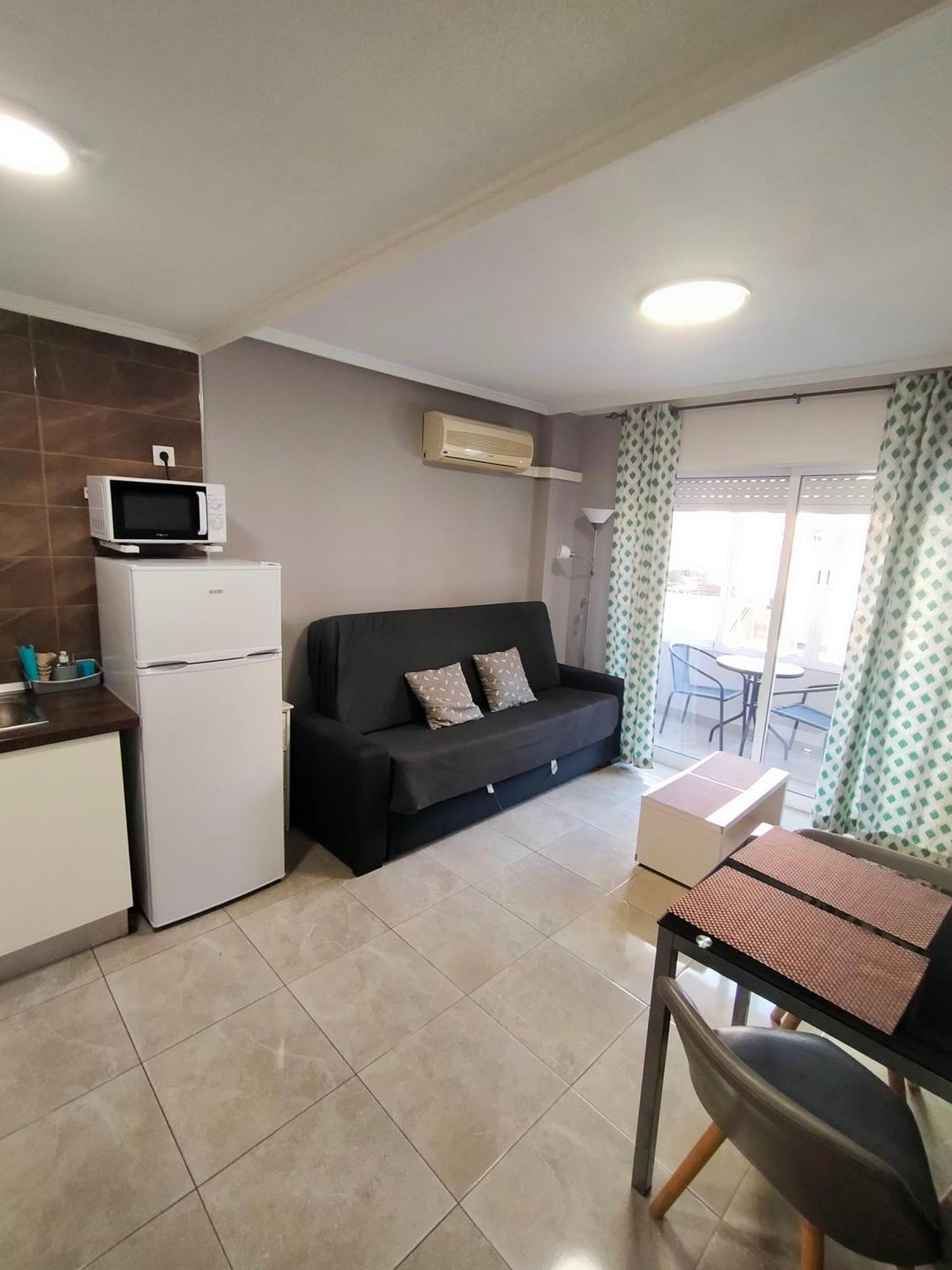 Apartament Goleta Apartment Torrevieja Ngoại thất bức ảnh